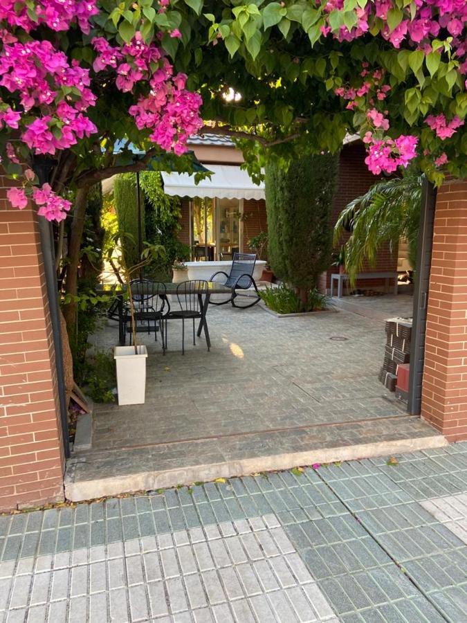 Paz Y Tranquilidad, A Un Paso De Sevilla 산 후안 데 아스날파라체 외부 사진